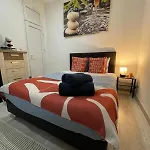 Estacao Metro Alameda House Πανσιόν *